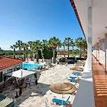 Διαμέρισμα Paradise Superior 4 *