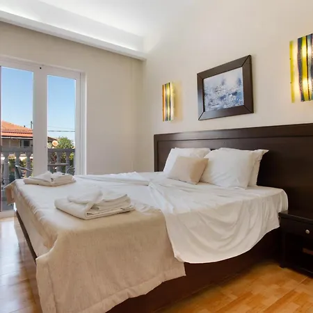 Paradise Zante Superior 4 Apartment *